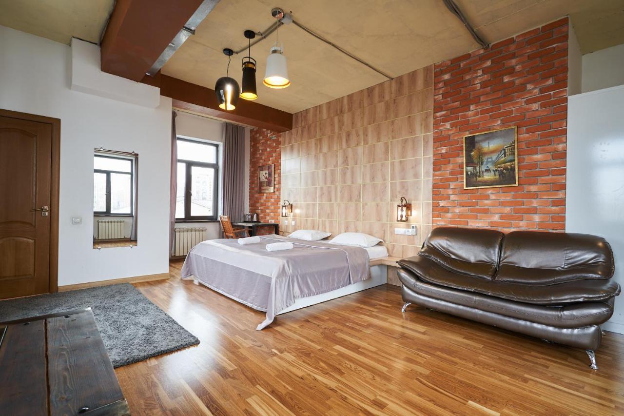 7 Days Hotel Almaty Bagian luar foto